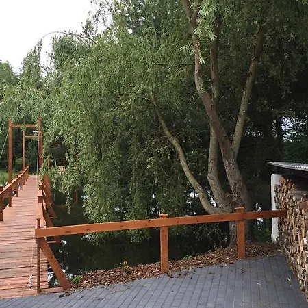 乡村民宿 Omelia Człuchów